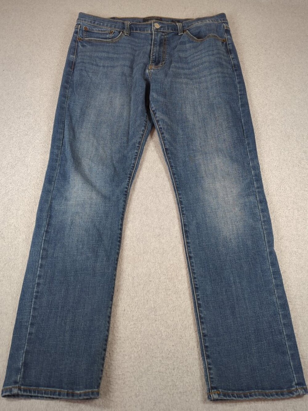 Lucky Brand Jeans Mens 34x32 (Actual 36x31) Blue Denim 410 Athletic Slim Stretch